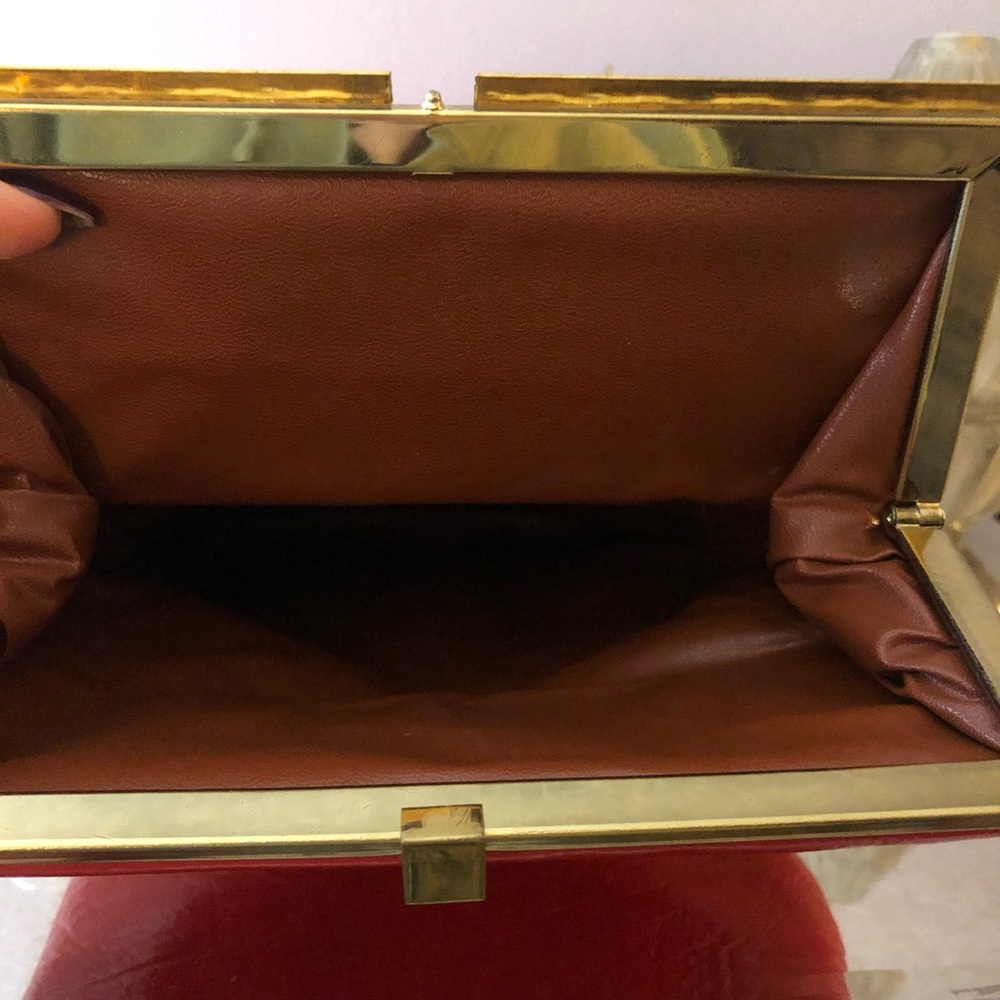 Red Vintage Purse - Picture 4 of 5